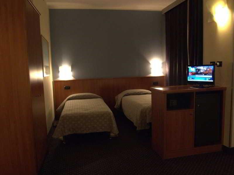 B&B Hotel Torino President Екстер'єр фото